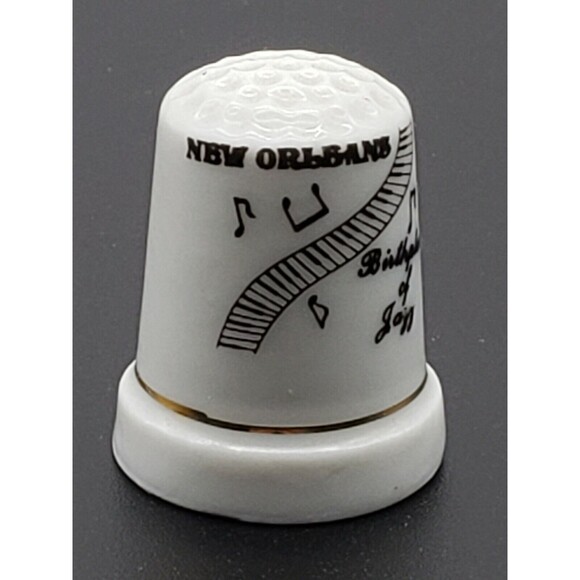Vintage New Orleans Birthplace of Jazz Thimble Souvenir White Porcelain Music - Picture 1 of 12